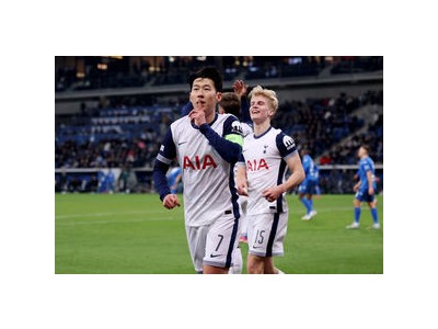 토트넘 레버쿠젠에 2-3으로 패해 16강 탈락