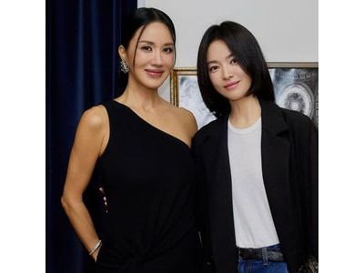 엄정화 파티에 이재용 삼성전자 부회장이 출현해 화제